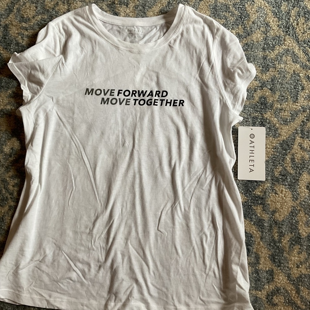 AthletaWhite Short-Sleeve Graphic Tee